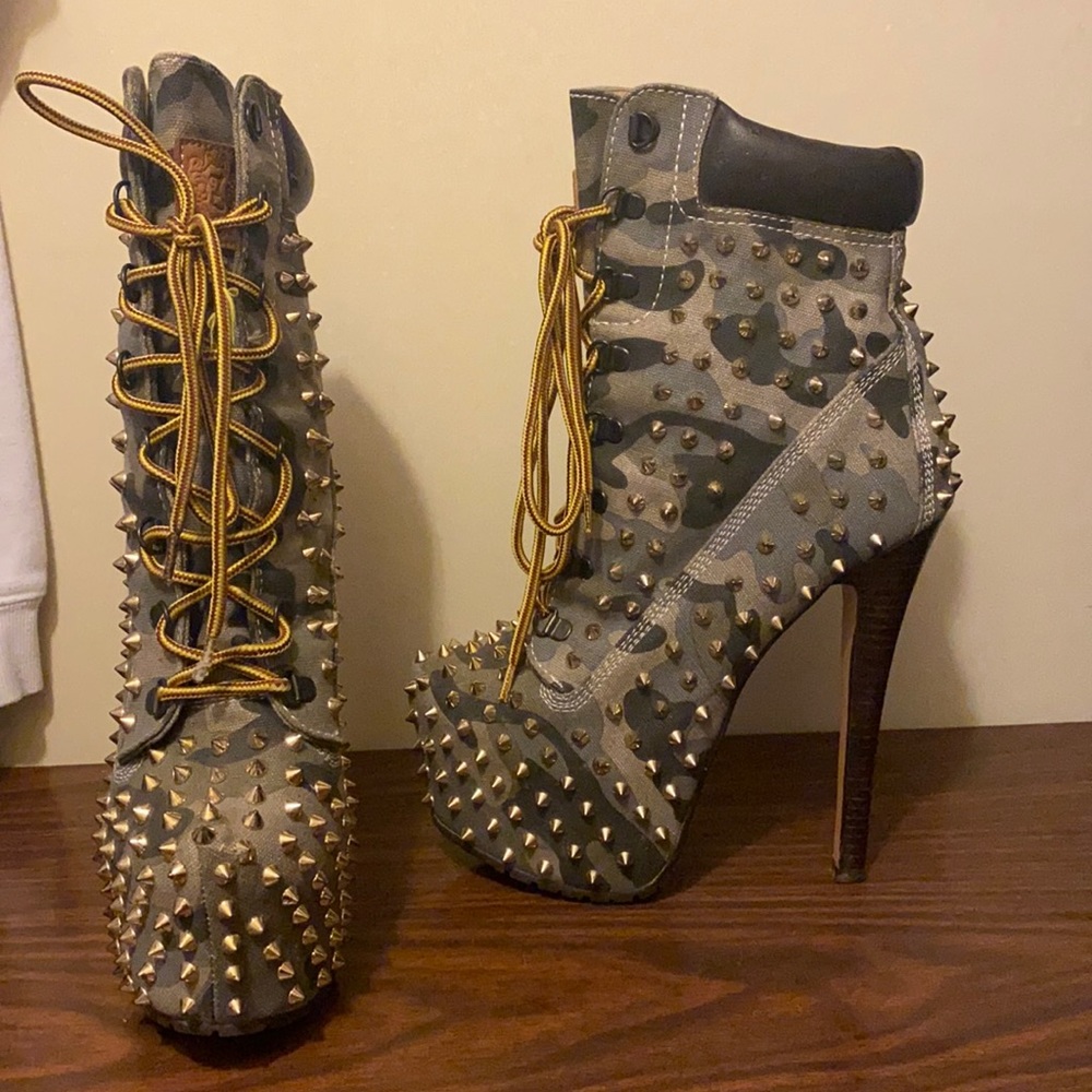 ZIGI girl camo boots